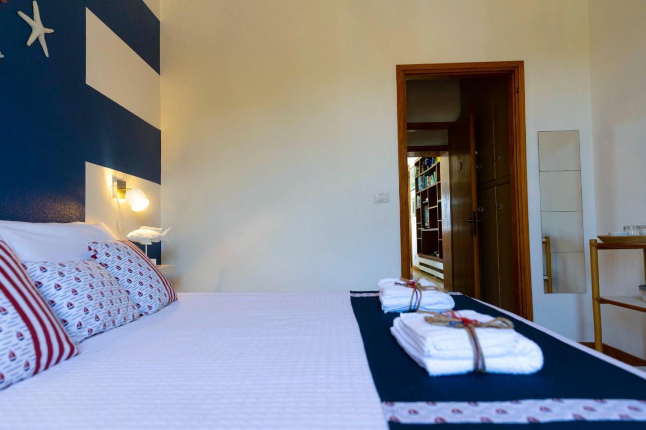 Villa Curiazzi Guesthouse Viale La Pelosa 16 ستينتينو المظهر الخارجي الصورة
