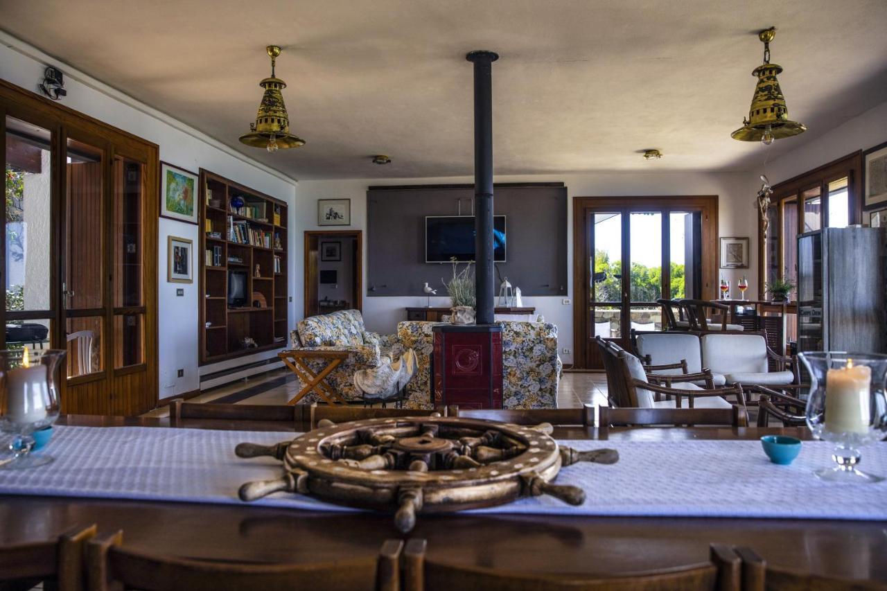 Villa Curiazzi Guesthouse Viale La Pelosa 16 ستينتينو المظهر الخارجي الصورة